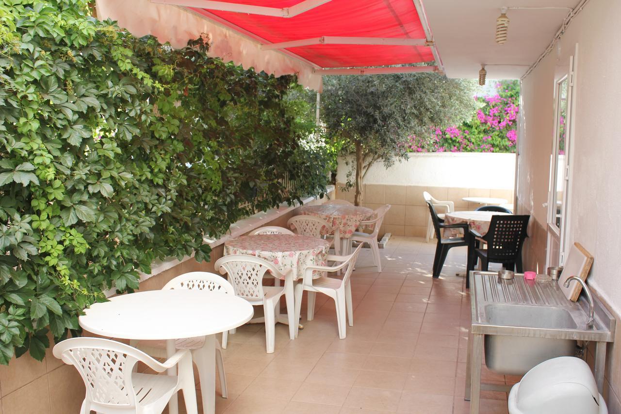 Ozge Pansiyon Didim Buitenkant foto
