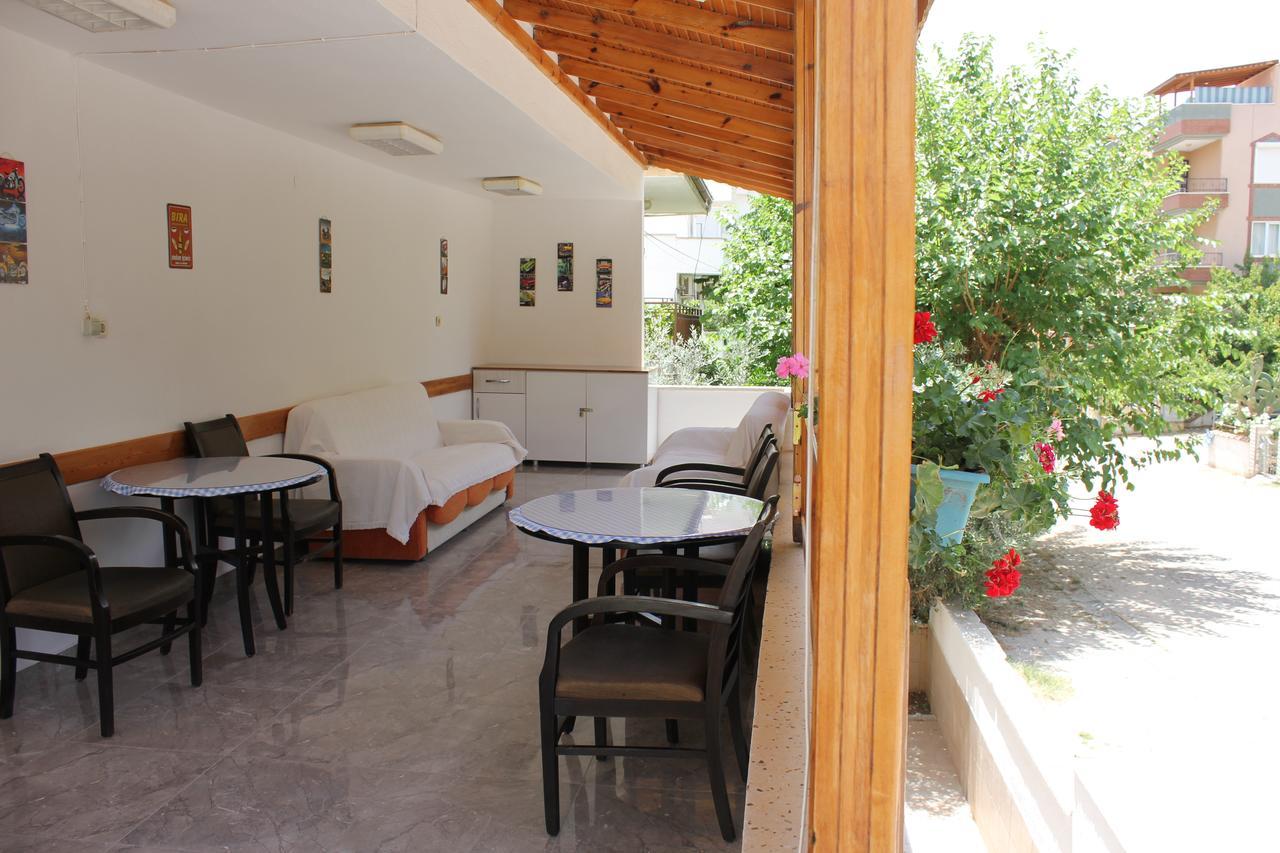 Ozge Pansiyon Didim Buitenkant foto