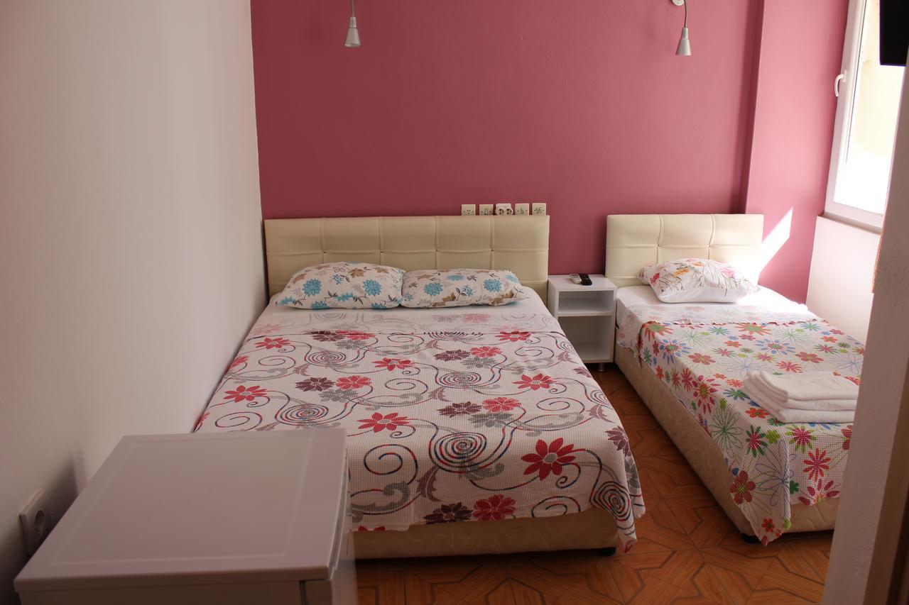 Ozge Pansiyon Didim Buitenkant foto